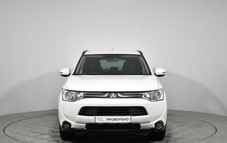 Mitsubishi Outlander III рестайлинг 3, 2013 год, 1 498 000 рублей, 2 фотография