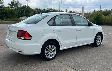 Volkswagen Polo VI (EU Market), 2015 год, 949 000 рублей, 6 фотография