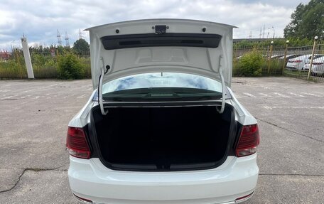 Volkswagen Polo VI (EU Market), 2015 год, 949 000 рублей, 9 фотография