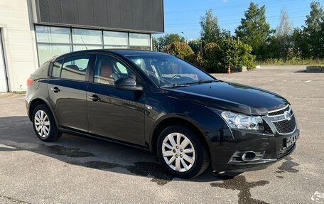 Chevrolet Cruze II, 2012 год, 999 000 рублей, 3 фотография