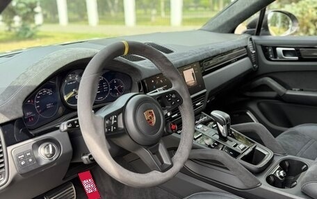Porsche Cayenne III, 2021 год, 20 000 000 рублей, 7 фотография