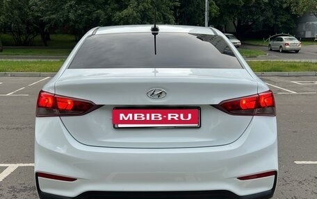 Hyundai Solaris II рестайлинг, 2019 год, 995 000 рублей, 8 фотография