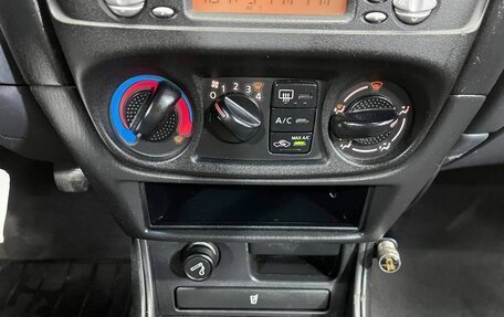 Nissan Almera, 2005 год, 375 000 рублей, 15 фотография