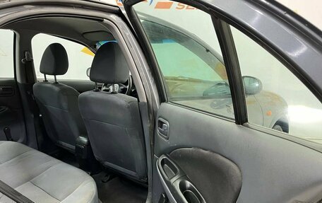Nissan Almera, 2005 год, 375 000 рублей, 17 фотография