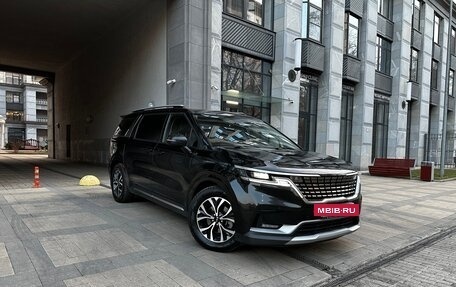 KIA Carnival, 2022 год, 2 650 000 рублей, 5 фотография