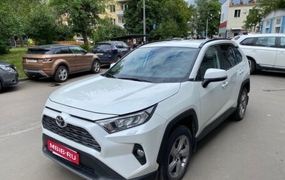 Toyota RAV4, 2021 год, 2 900 000 рублей, 1 фотография