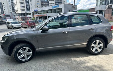 Volkswagen Touareg III, 2012 год, 2 339 999 рублей, 3 фотография