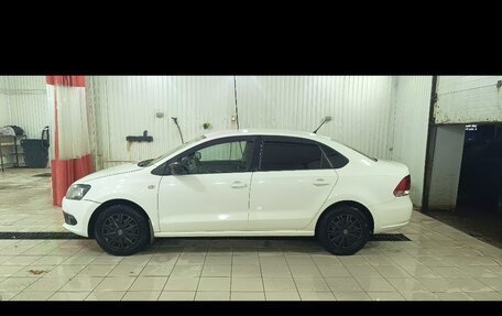 Volkswagen Polo VI (EU Market), 2013 год, 650 000 рублей, 4 фотография