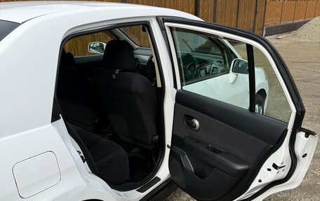 Nissan Tiida, 2009 год, 680 000 рублей, 6 фотография