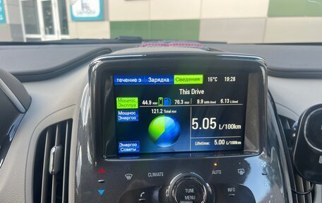 Chevrolet Volt I, 2013 год, 1 250 000 рублей, 10 фотография