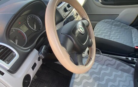 Skoda Fabia II, 2010 год, 430 000 рублей, 6 фотография