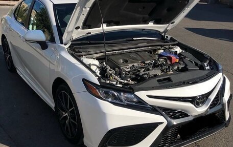 Toyota Camry, 2021 год, 2 700 000 рублей, 7 фотография