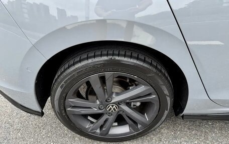 Volkswagen Golf VIII, 2022 год, 2 030 000 рублей, 12 фотография