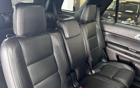 Ford Explorer VI, 2012 год, 1 195 000 рублей, 16 фотография