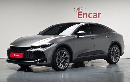 Toyota Crown, 2023 год, 5 000 000 рублей, 1 фотография