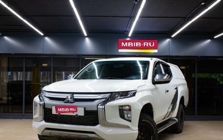 Mitsubishi L200 IV рестайлинг, 2022 год, 2 919 000 рублей, 1 фотография