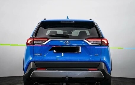 Toyota RAV4, 2021 год, 3 499 000 рублей, 18 фотография