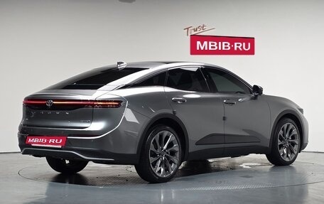 Toyota Crown, 2023 год, 5 000 000 рублей, 2 фотография