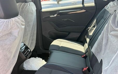 Volkswagen Tiguan, 2025 год, 4 500 000 рублей, 9 фотография