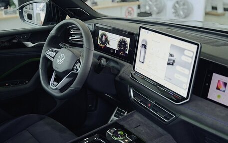 Volkswagen Tiguan, 2025 год, 4 490 000 рублей, 9 фотография