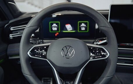Volkswagen Tiguan, 2025 год, 4 490 000 рублей, 10 фотография