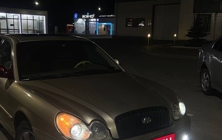 Hyundai Sonata IV рестайлинг, 2003 год, 260 000 рублей, 1 фотография