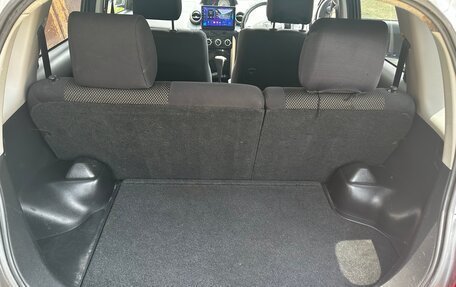 Toyota Ist II, 2002 год, 610 000 рублей, 9 фотография