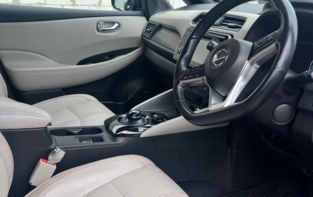 Nissan Leaf II, 2019 год, 1 900 000 рублей, 6 фотография