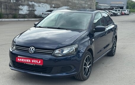 Volkswagen Polo VI (EU Market), 2012 год, 680 000 рублей, 3 фотография