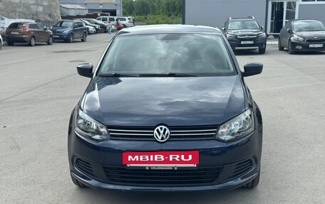 Volkswagen Polo VI (EU Market), 2012 год, 680 000 рублей, 2 фотография