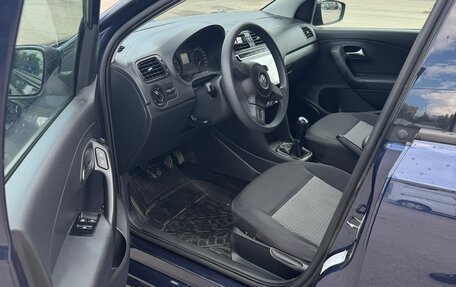 Volkswagen Polo VI (EU Market), 2012 год, 680 000 рублей, 10 фотография