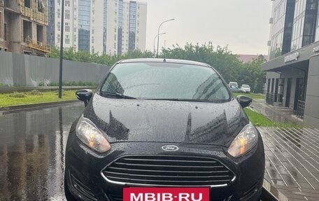 Ford Fiesta, 2015 год, 850 000 рублей, 3 фотография