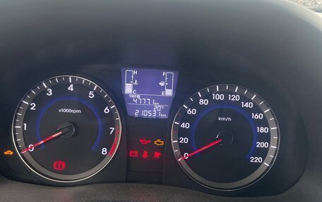 Hyundai Solaris II рестайлинг, 2014 год, 600 000 рублей, 10 фотография