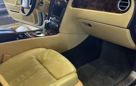 Bentley Continental Flying Spur, 2005 год, 1 599 000 рублей, 10 фотография