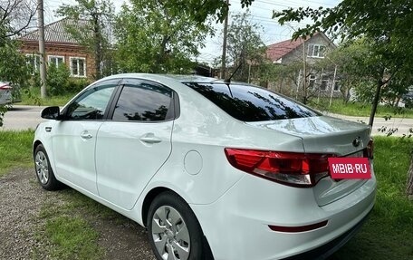 KIA Rio III рестайлинг, 2015 год, 780 000 рублей, 3 фотография