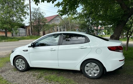 KIA Rio III рестайлинг, 2015 год, 780 000 рублей, 4 фотография