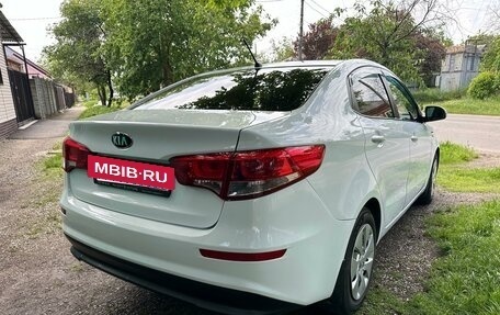 KIA Rio III рестайлинг, 2015 год, 780 000 рублей, 6 фотография