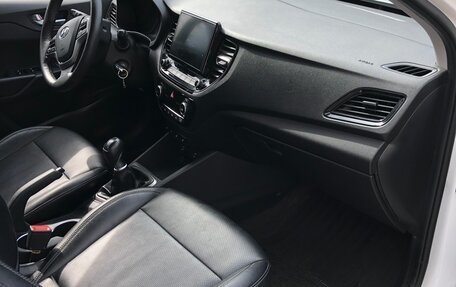 Hyundai Solaris II рестайлинг, 2021 год, 1 650 000 рублей, 10 фотография