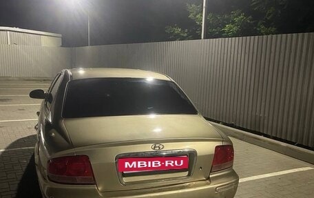 Hyundai Sonata IV рестайлинг, 2003 год, 260 000 рублей, 9 фотография