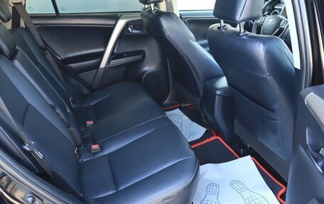 Toyota RAV4, 2019 год, 3 000 000 рублей, 11 фотография