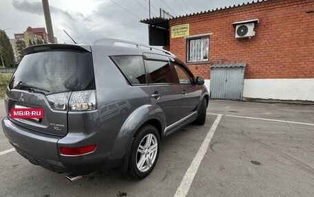 Mitsubishi Outlander III рестайлинг 3, 2008 год, 1 170 000 рублей, 4 фотография