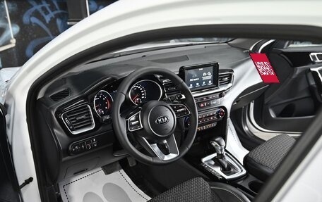 KIA cee'd III, 2019 год, 1 625 000 рублей, 10 фотография