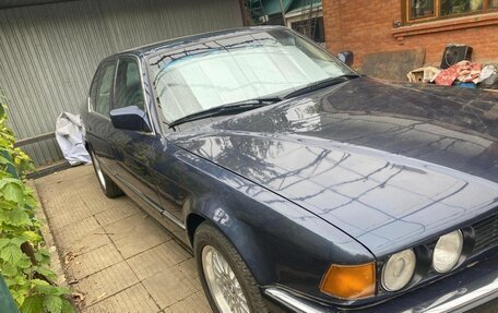 BMW 7 серия, 1987 год, 2 200 000 рублей, 2 фотография