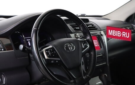 Toyota Camry, 2017 год, 2 129 990 рублей, 9 фотография