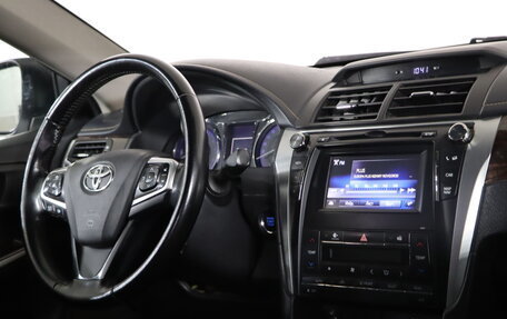 Toyota Camry, 2017 год, 2 129 990 рублей, 12 фотография
