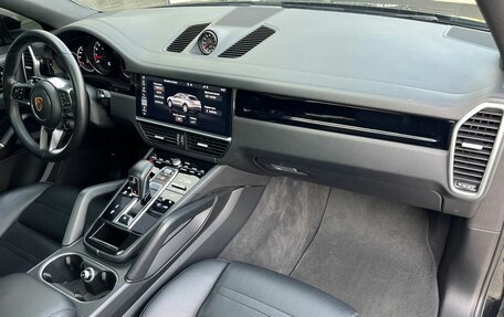 Porsche Cayenne III, 2019 год, 7 790 000 рублей, 18 фотография