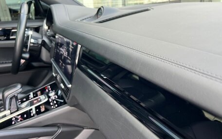 Porsche Cayenne III, 2019 год, 7 790 000 рублей, 27 фотография