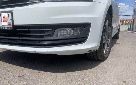 Volkswagen Polo VI (EU Market), 2017 год, 950 000 рублей, 6 фотография