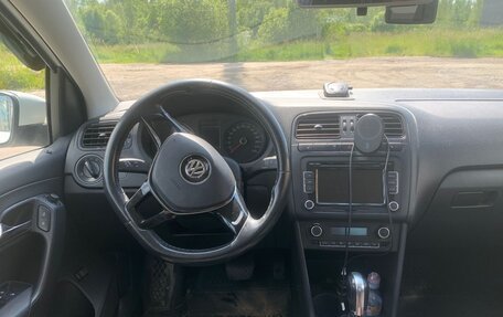 Volkswagen Polo VI (EU Market), 2017 год, 950 000 рублей, 8 фотография