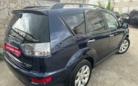 Mitsubishi Outlander III рестайлинг 3, 2012 год, 1 199 000 рублей, 3 фотография